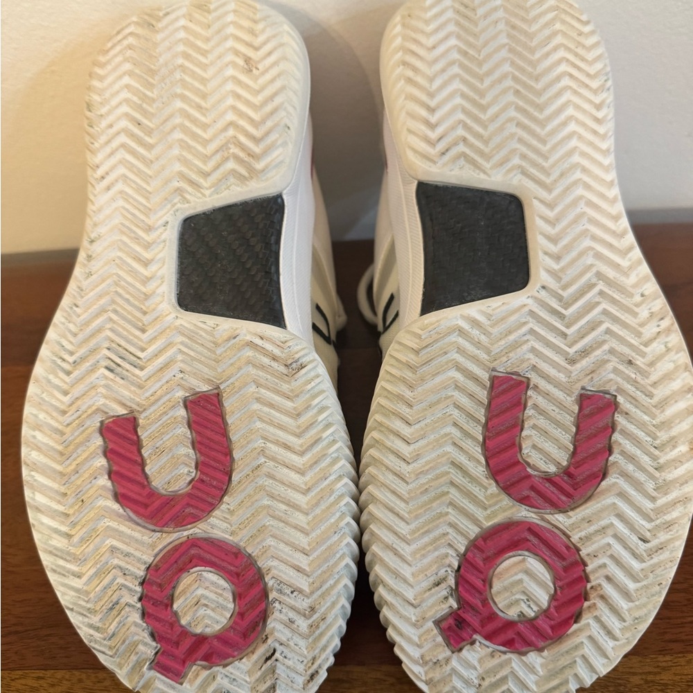 On Cloud Roger Pro 2 White and Pink Sneakers - Picture 3 of 5